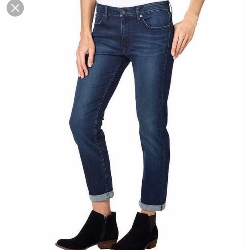 CALVIN KLEIN slim boyfriend jeans